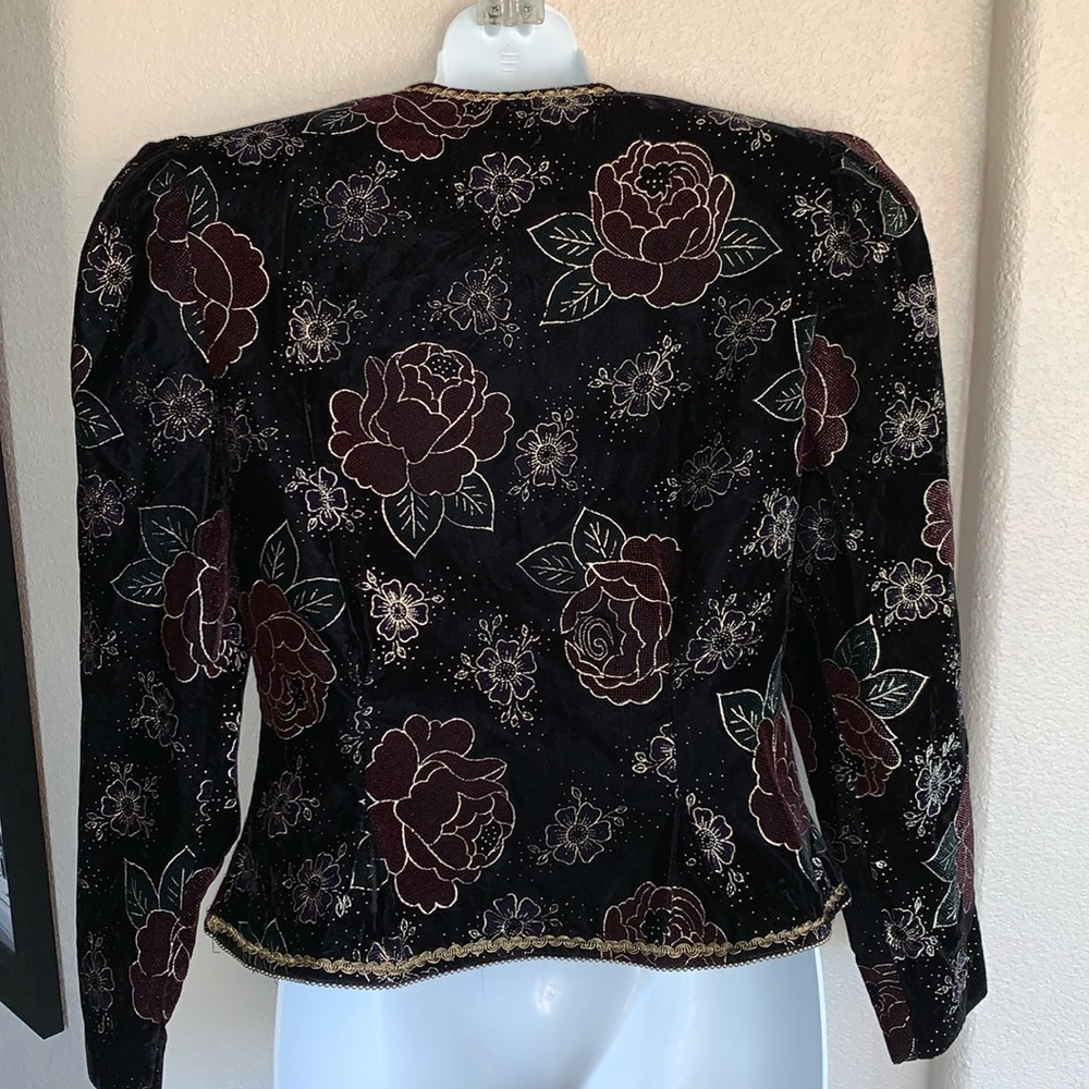 JONATHAN TAIT NAH NAH COLLECTION jacket women's 10, black floral velvet. EUC - Picture 3 of 17